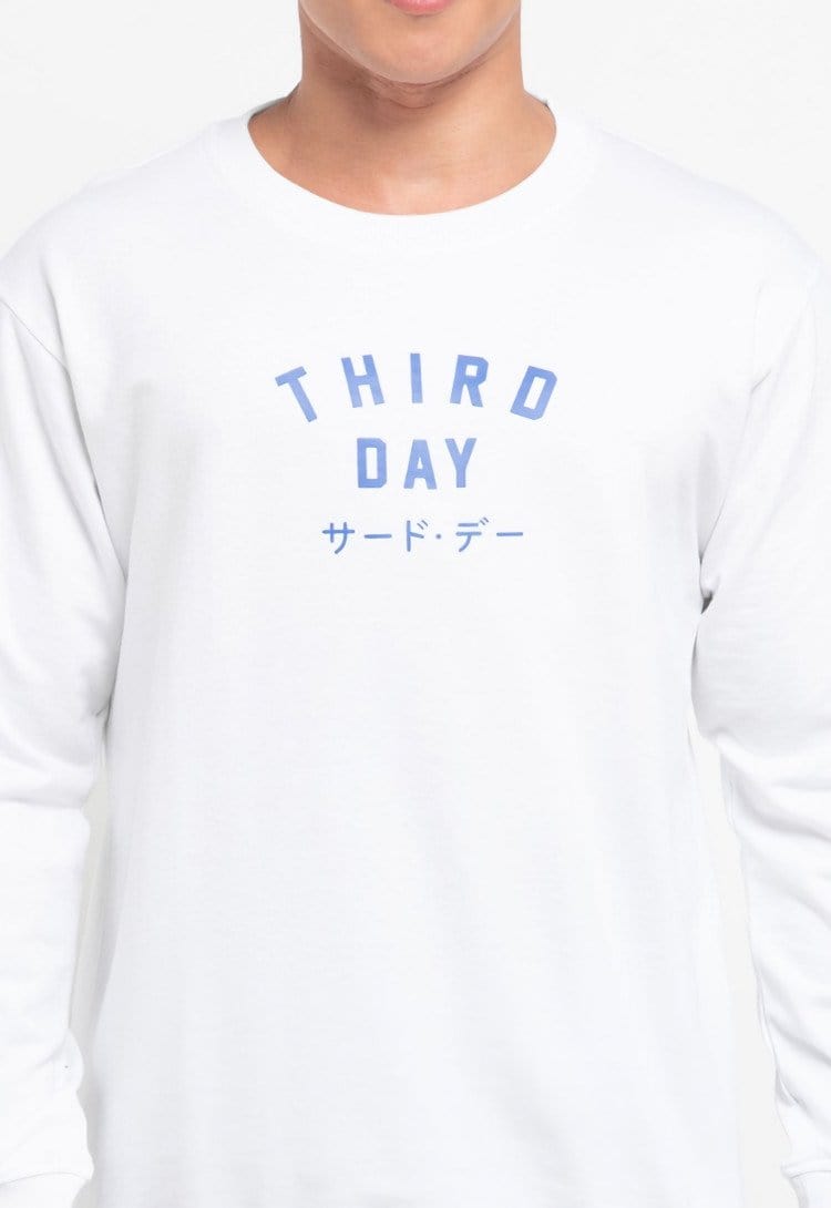 Third Day MOA11 td simple sweater pria unisex white