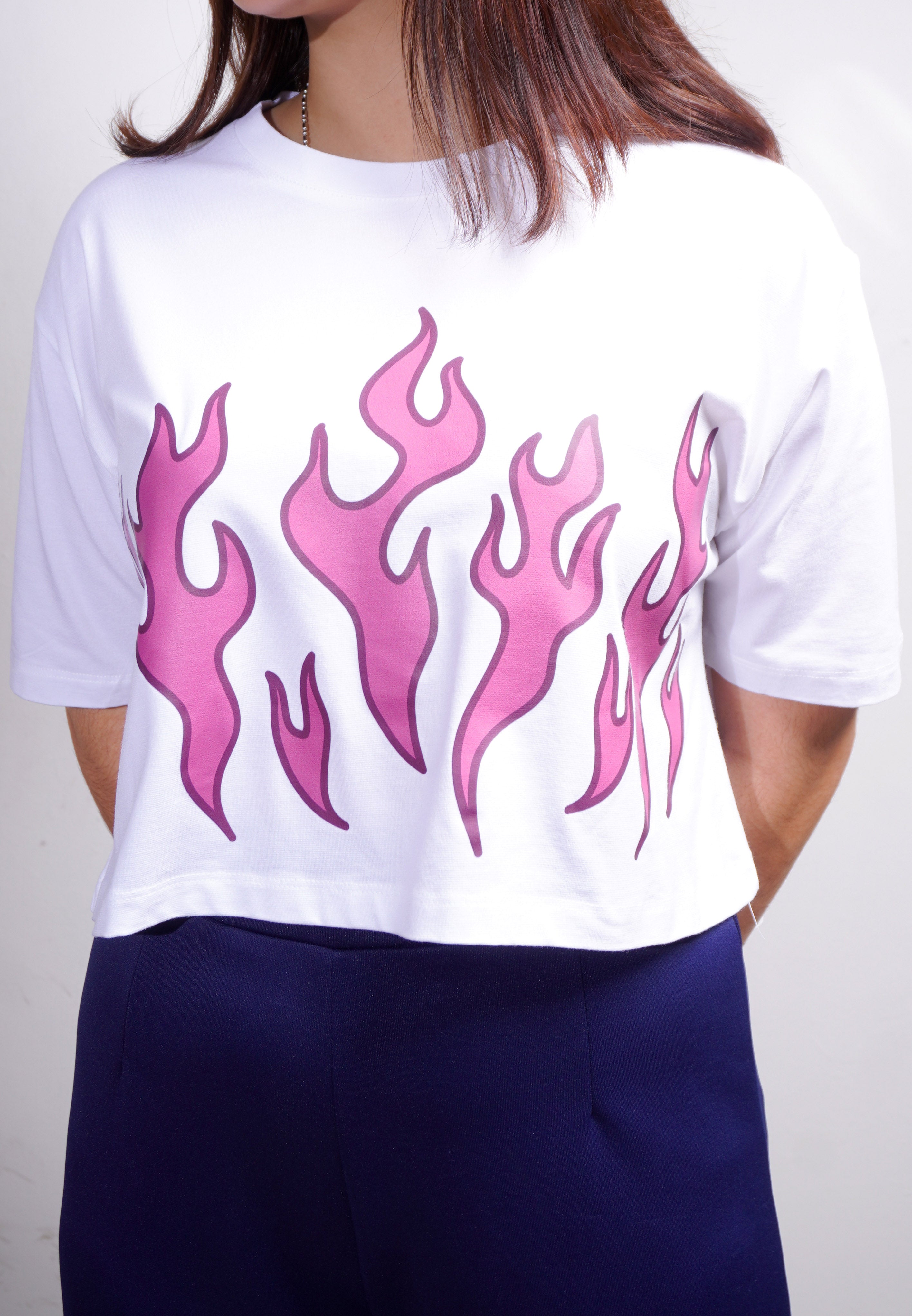 TDLA LTE48 crop top OLC kaos oversize wanita pink fire putih
