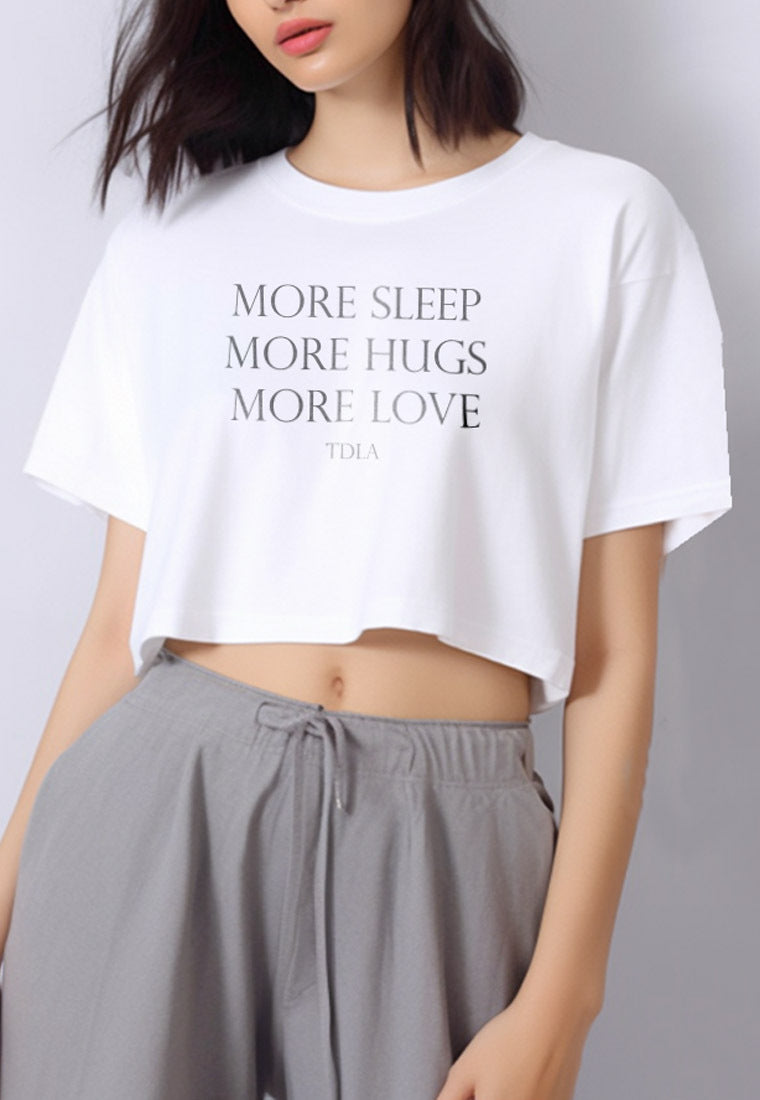 LTF53 crop top oversize tee "more hugs" putih