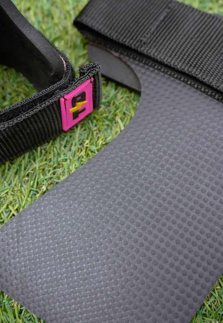 TB005 Td bolt grips Z pink crossfit pull up grip calisthenic