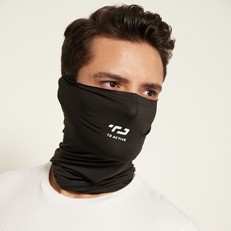 AMD09 Masker Kain 4-in-1 Penutup Mulut Hitam Logo