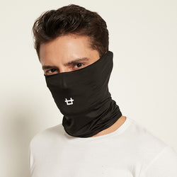 AMD09 Masker Kain 4-in-1 Penutup Mulut Hitam Logo