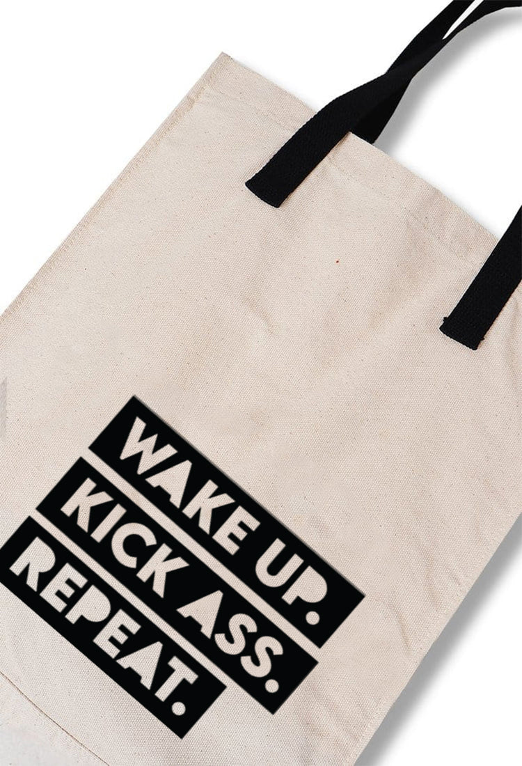 AMC93 totebag aesthetic pria wanita kanvas krem putih "wake up kick ass"