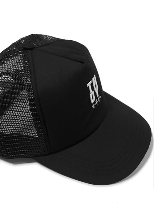 Third Day AM063F TRUCKER HAT BIG THDY BLK