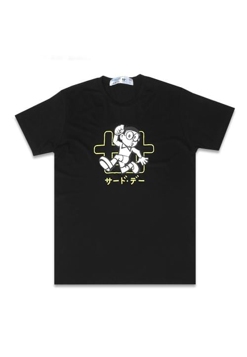 Third Day MTG22 doraemon nobita outline logo hitam kaos pria