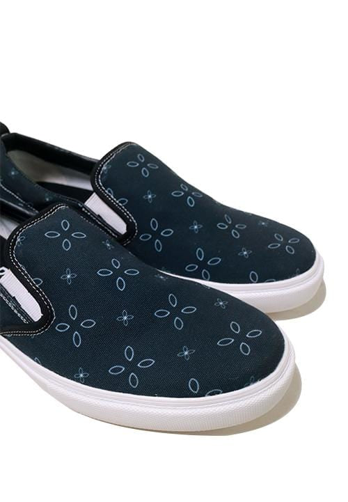 Nade NH020 Slip on Shoes Leaves Tile Navy