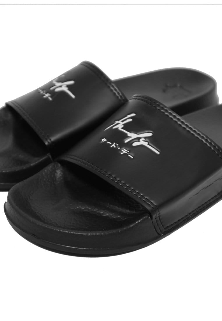 Third Day AMA83 Sandal Slip On Pria Thdy Sign Hitam