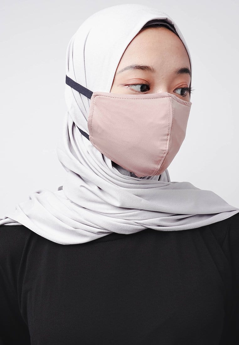 Daw Project DC022 Masker Kain Adjustable Easyclip Hijab Friendly Mocca Tanpa Label