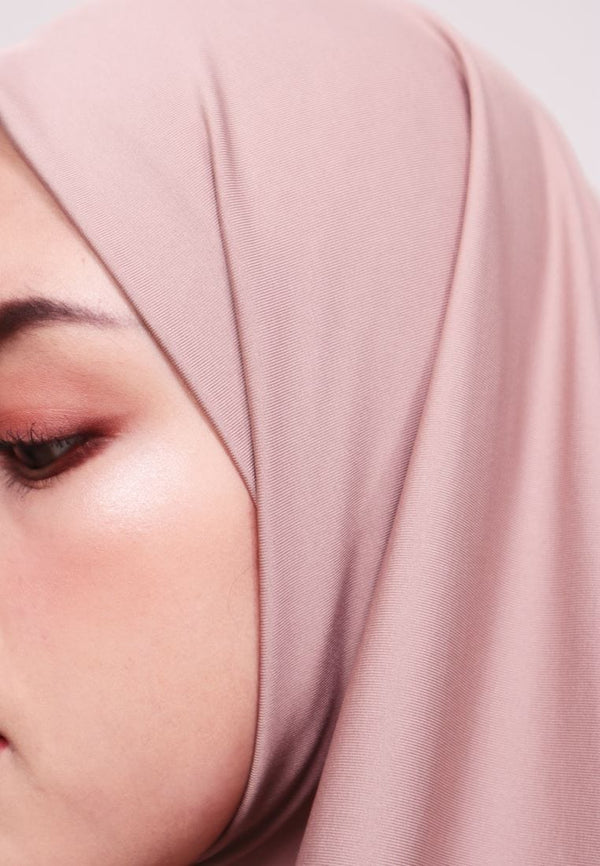 Daw Project DH006 Hijab Instan Sofia Mocca