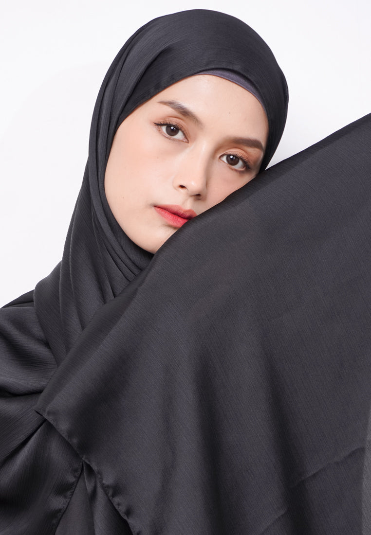 Daw Project DH077 Kerudung Pashmina Pasmina Phasmina Crinkle Satin Silk Premium Shawl Hitam