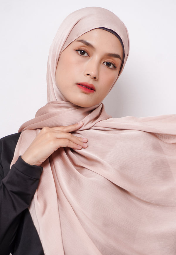 Daw Project DH078 Kerudung Pashmina Pasmina Phasmina Crinkle Satin Silk Premium Shawl Silk Nude