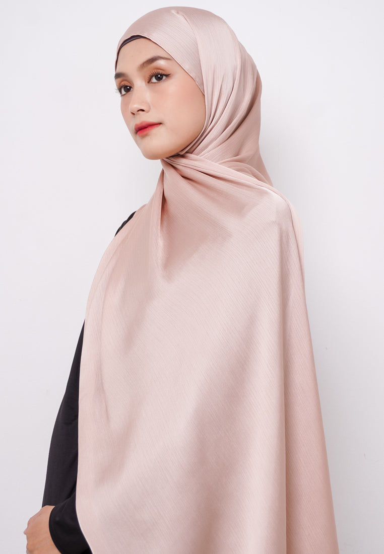 Daw Project DH078 Kerudung Pashmina Pasmina Phasmina Crinkle Satin Silk Premium Shawl Silk Nude