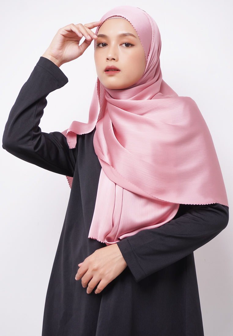 Daw Project DH087 Kerudung Pashmina Pasmina Phasmina Crinkle Satin Silk Premium Shawl Laser Cut Pink Candy