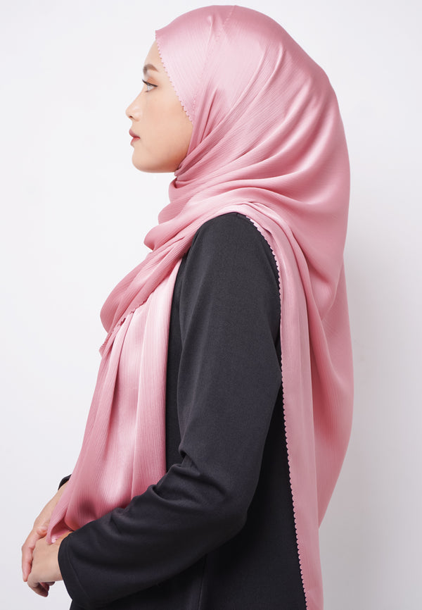 Daw Project DH087 Kerudung Pashmina Pasmina Phasmina Crinkle Satin Silk Premium Shawl Laser Cut Pink Candy