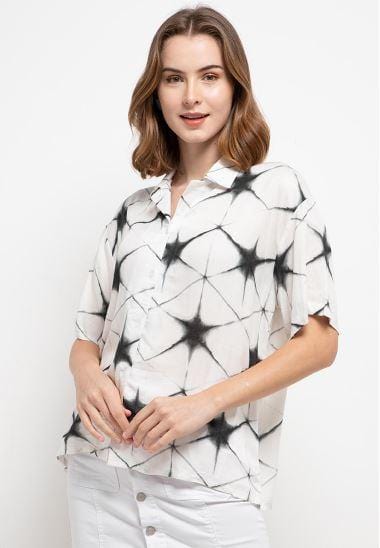 Nade Japan FTA34 VCS Kemeja Rayon Tie Dye Star Kemeja Kerah 2-in-1 Kemeja Piyama Wanita Hitam