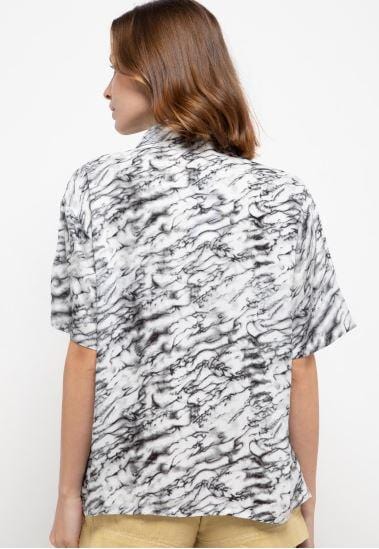 Nade Japan FTA40 VCS Kemeja Rayon Tie Dye Marmer Kerah 2-in-1 Kemeja Piyama Wanita Hitam