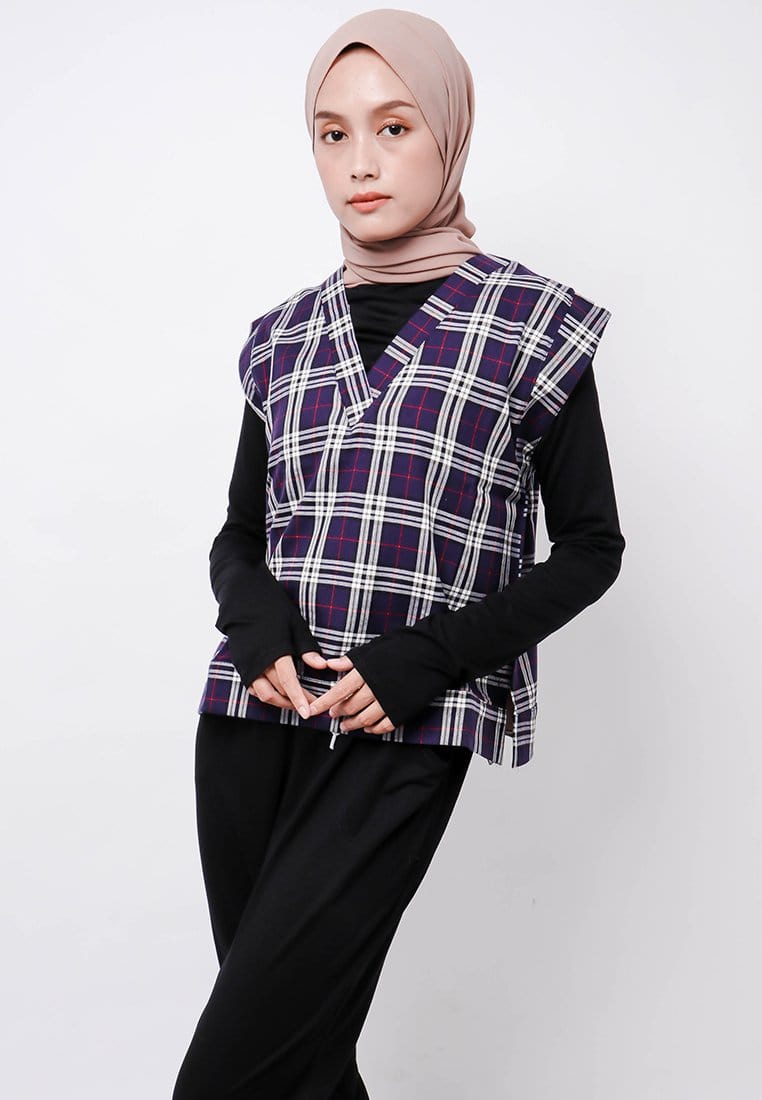 Nade Japan FTA72 Rompi Outer Wanita Vest Lucu Flanel Tartan Navy Putih Merah