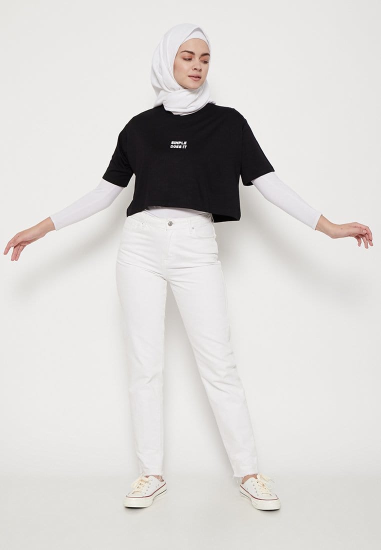 Third Day LTD14 OLC crop top loose simple does it black