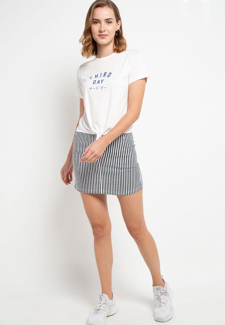 Third Day LTD61 Ck Crop Knot Td Simple White Blue Print