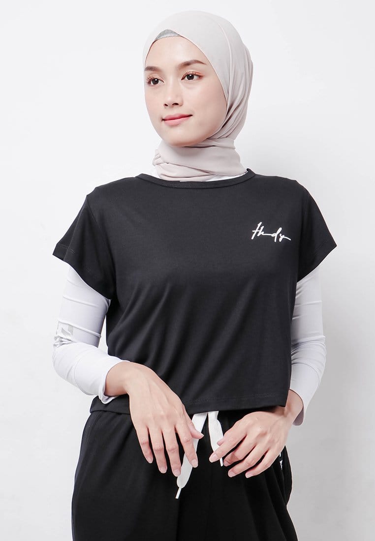 Third Day LTD97 RCP Crop Top Thdy Sign Hitam Kaos Casual Wanita