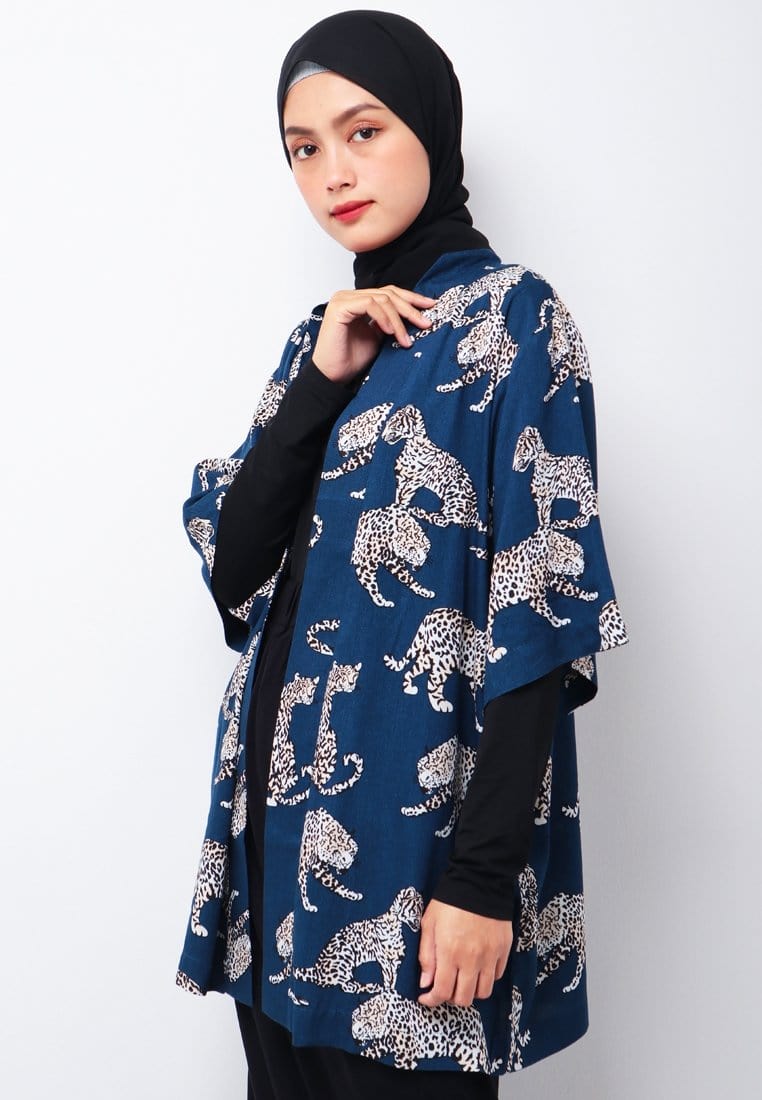 Nade Japan NTA74 KMN Kimono Unisex Leopard Navy