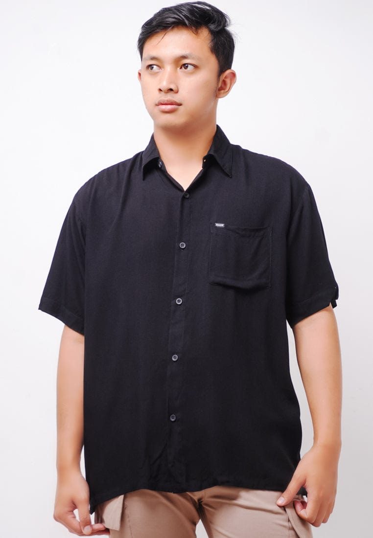 Nade NTA78 Kemeja MKM Men Basic Polos Hitam With Pocket