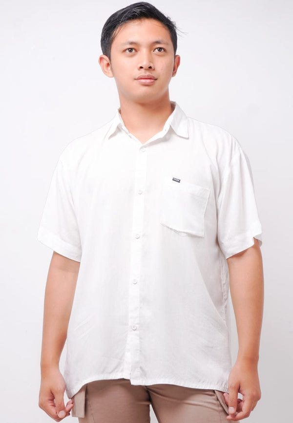 Nade NTA79 Kemeja MKM Men Basic Polos Broken White With Pocket