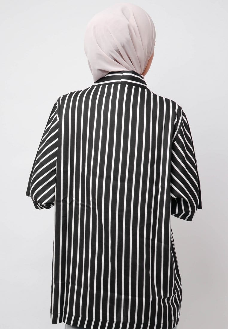 Nade Japan NTA94 KMN Kimono Outer Unisex Stripe Putih Hitam