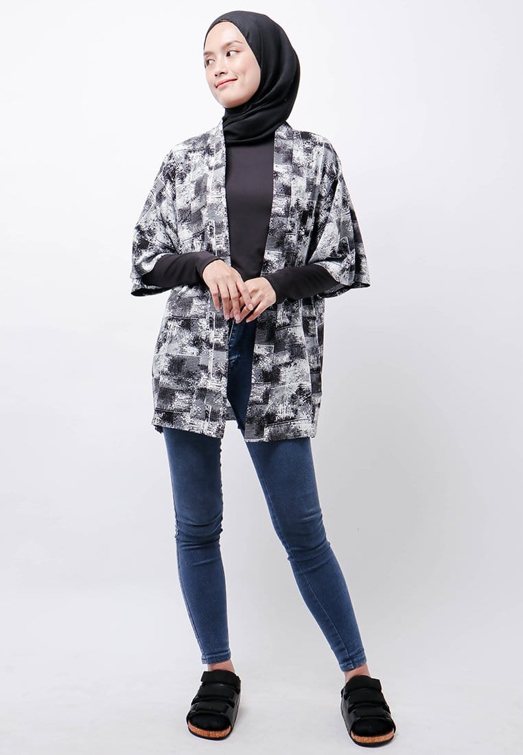 Nade Japan NTA98 KMN Kimono Outer Unisex Abstrak 1 Hitam