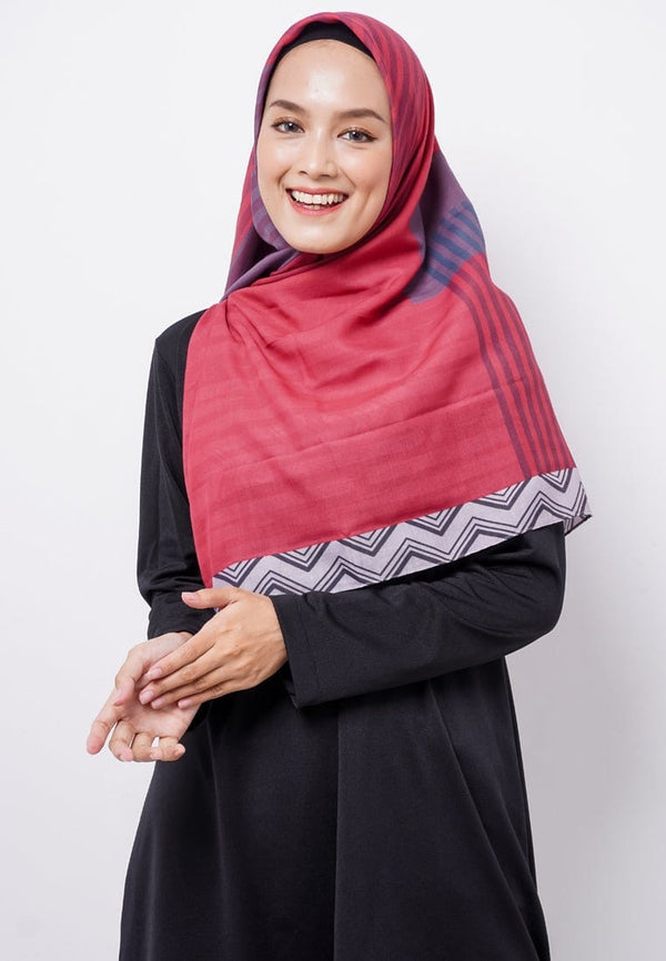 ZV009 Hijab Segiempat Zava Voal Red Brown Grey