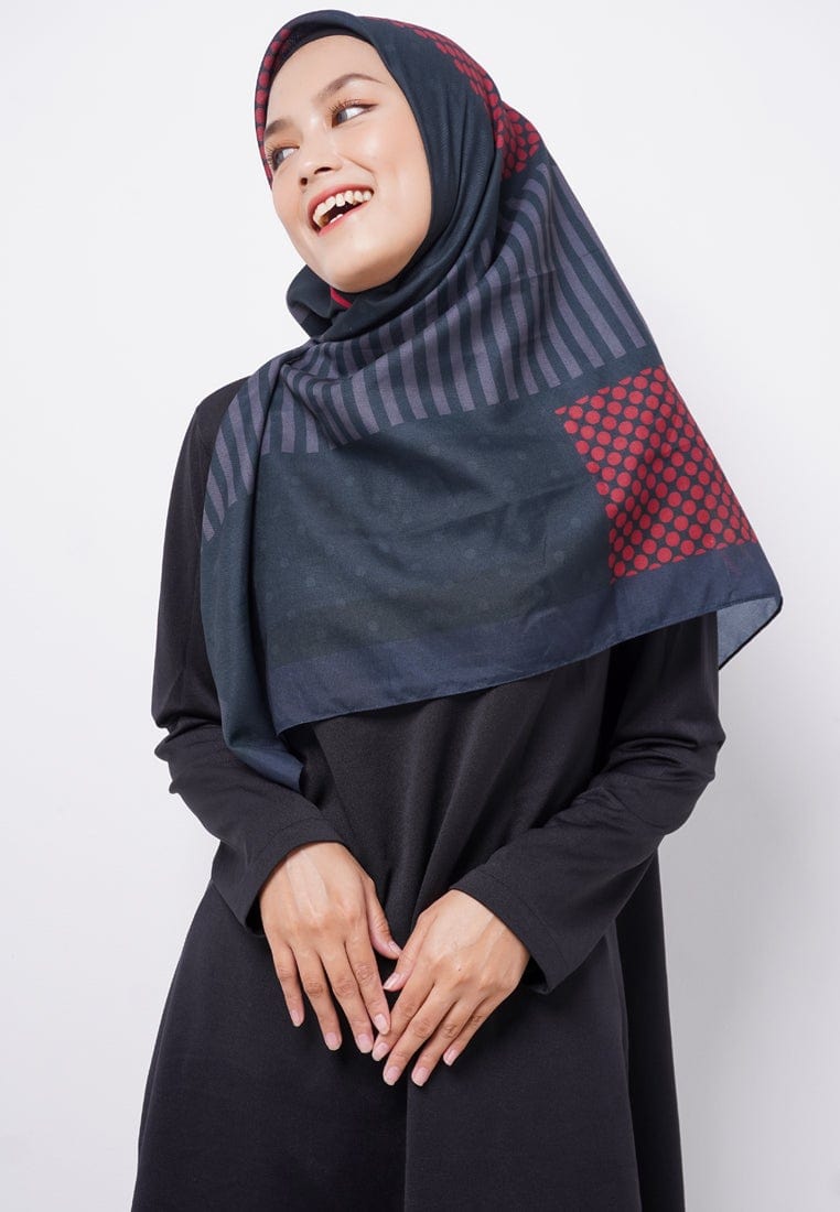 Zava  ZV027 Hijab Segiempat Voal Dark Green Maroon Polkadot