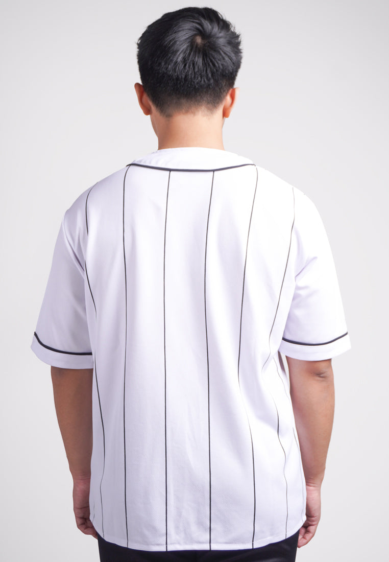 Third Day MTO10 Kaos Baseball Oversize Polos Bergaris Putih