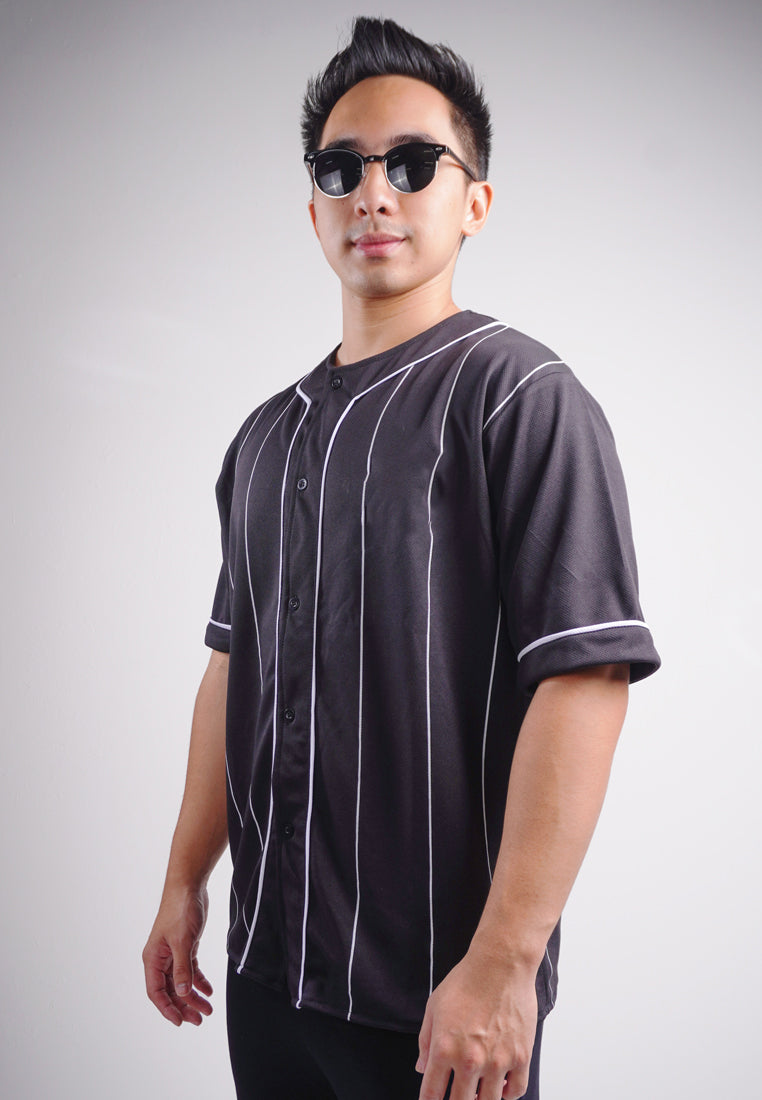 Third Day MTO06 Kaos Baseball Oversize Polos Bergaris Hitam