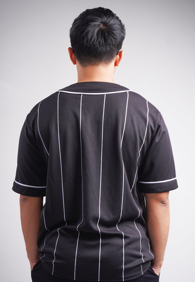 Third Day MTO06 Kaos Baseball Oversize Polos Bergaris Hitam