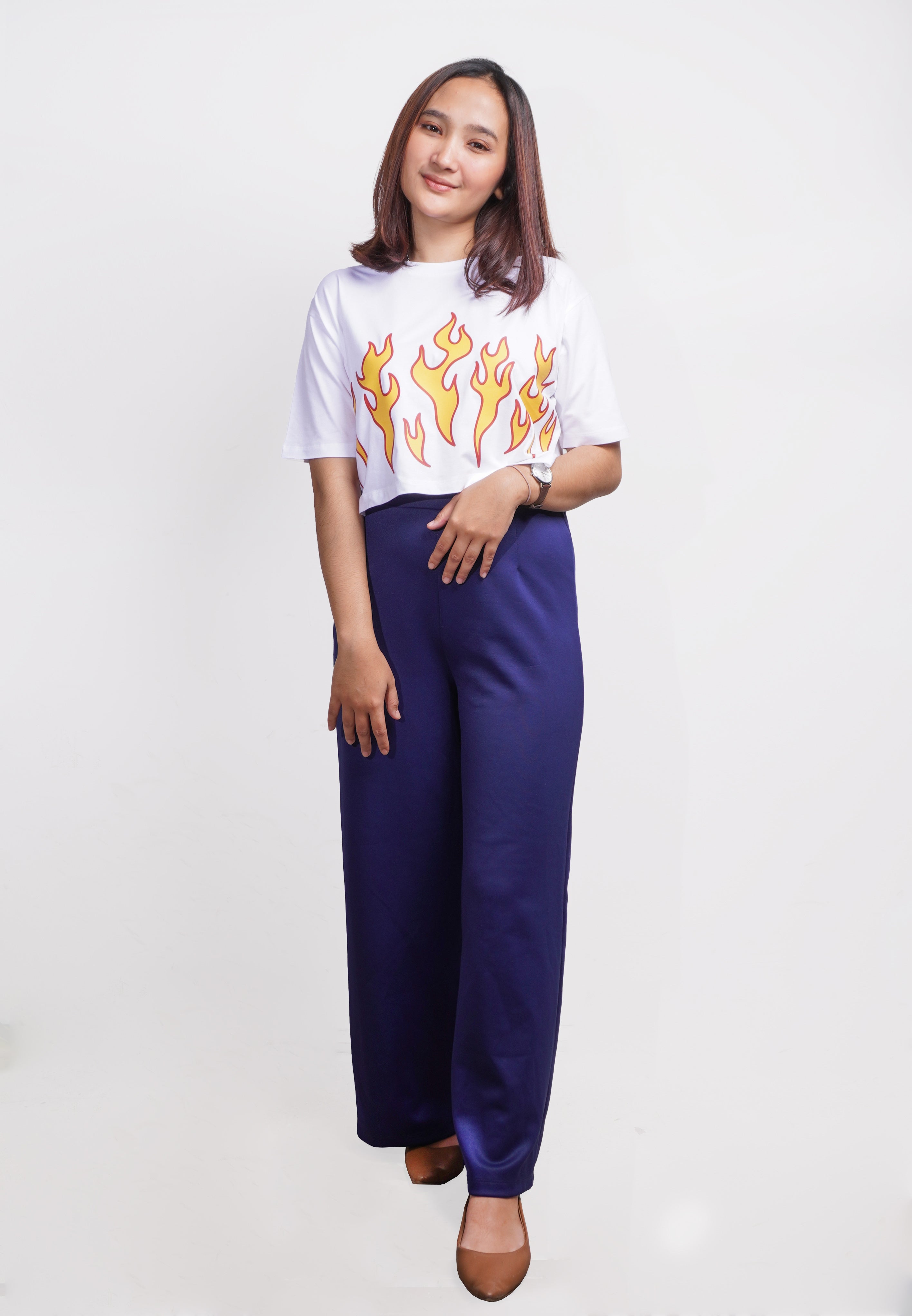 TDLA LTE49 crop top OLC kaos oversize wanita yellow fire putih