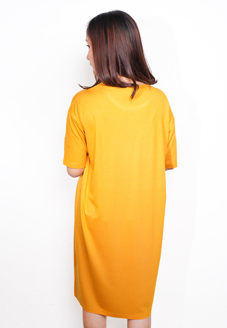 LTE82 ld oversize dress wanita mustard logo back katakan front kuning mustard