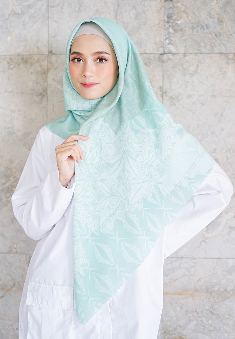 WK016 ES30C kerudung segi empat voal Iris Series hijau mint