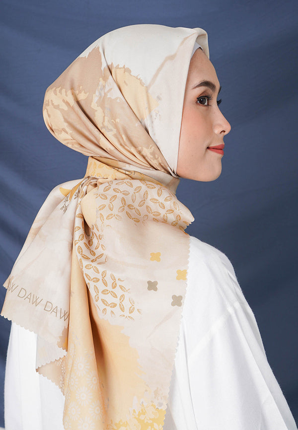 WK006 LP37A kerudung segi empat voal Penelope series bunga kuning abu