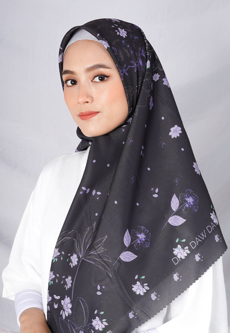 WK036 kerudung segi empat voal DAW Project Maia Series hitam