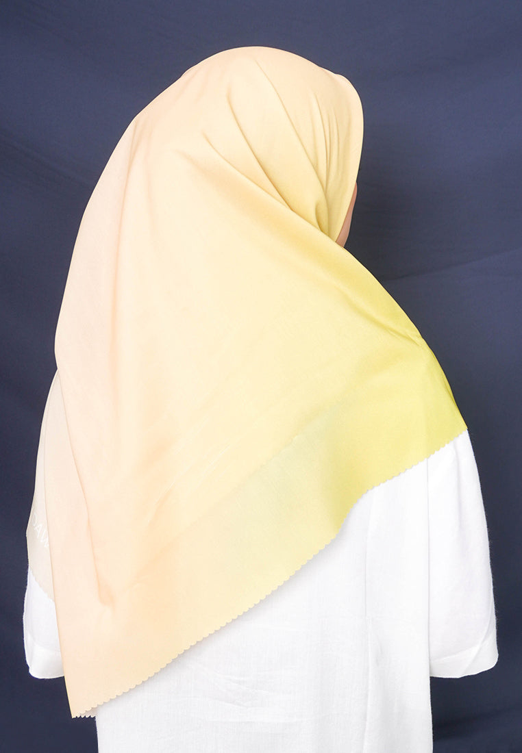 WK045 kerudung segi empat gradasi multicolor DAW Project Glow Series Tosca to Green