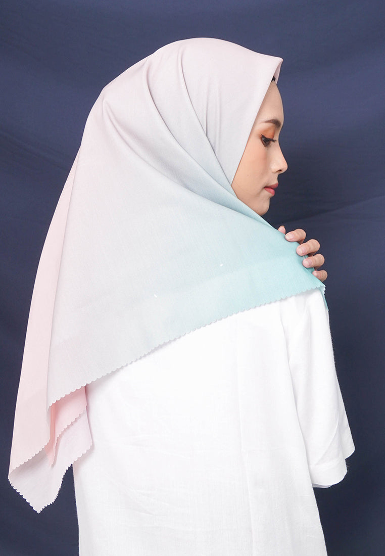 WK046 kerudung segi empat gradasi multicolor DAW Project Glow Series Violet Aqua