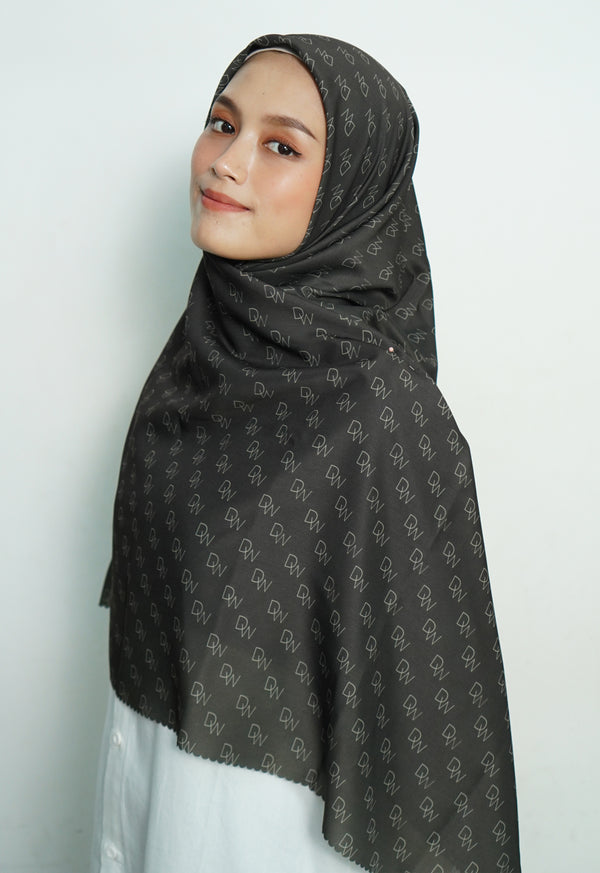 WK052 Kerudung Segi Empat Hitam Motif Premium Anti Mleyot Anti Kusut Anti Lecek Black Hitam