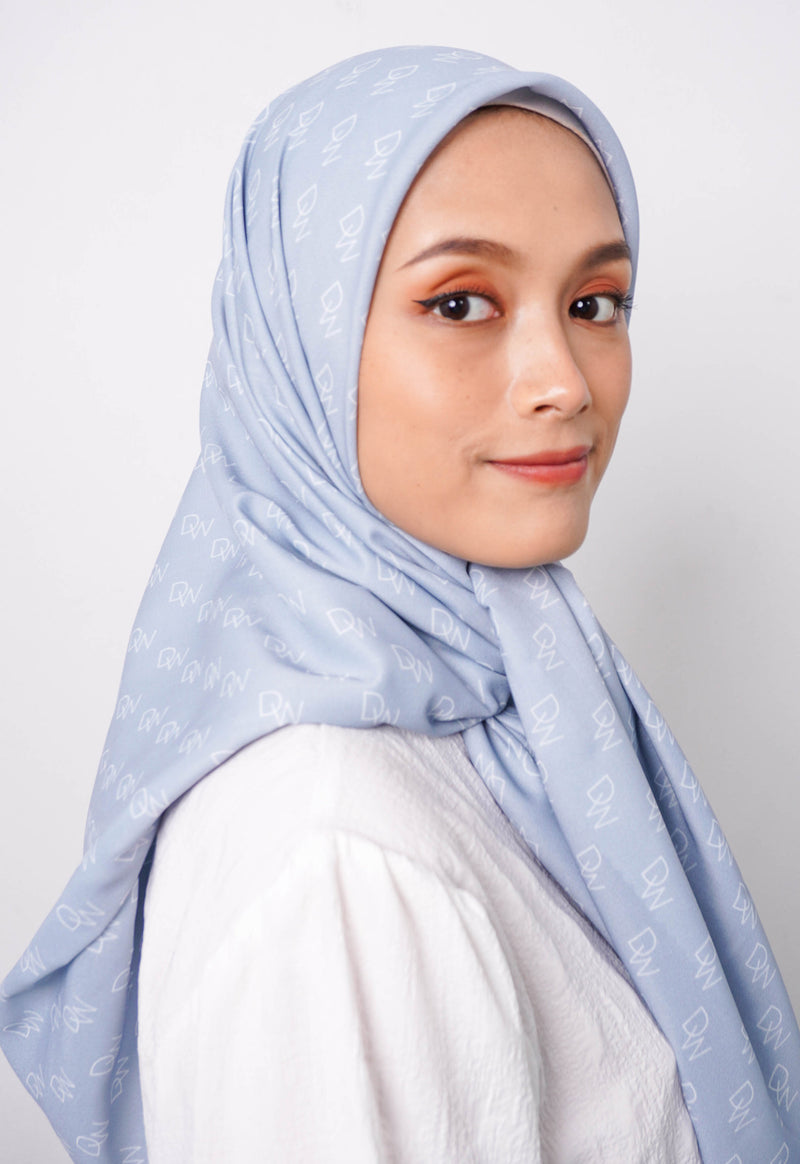 WK064 Kerudung Segi Empat Warna Ice Blue Hijab Motif Premium Anti Mleyot Anti Kusut Anti Lecek Ice Blue