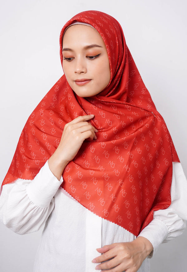 WK071 Kerudung Segi Empat Warna Maroon Muda Hijab Motif Premium Anti Mleyot Anti Kusut Anti Lecek Maroon Muda