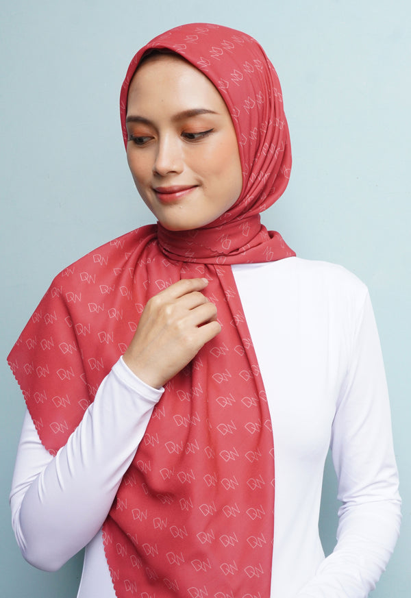 WK076 Kerudung Segi Empat Warna Fuschia Hijab Motif Premium Anti Mleyot Anti Kusut Anti Lecek Fuschia